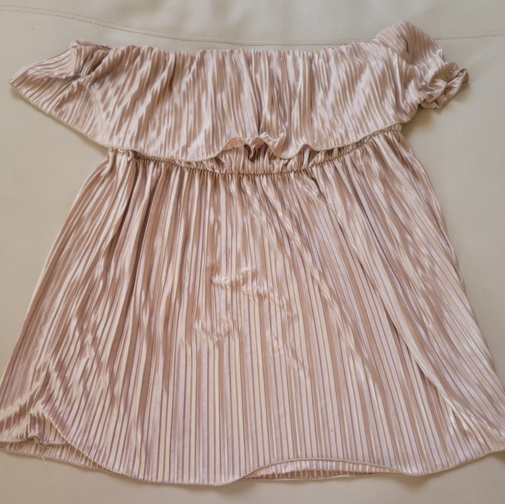 Off the shoulder beige top size 2x